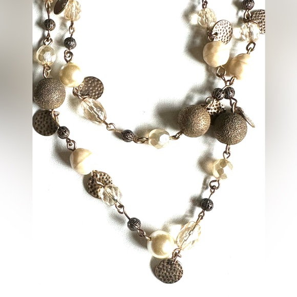 Adjustable Pearl, Crystal & Brass metallic beading & chain necklace 36” to 40” - Picture 4 of 6